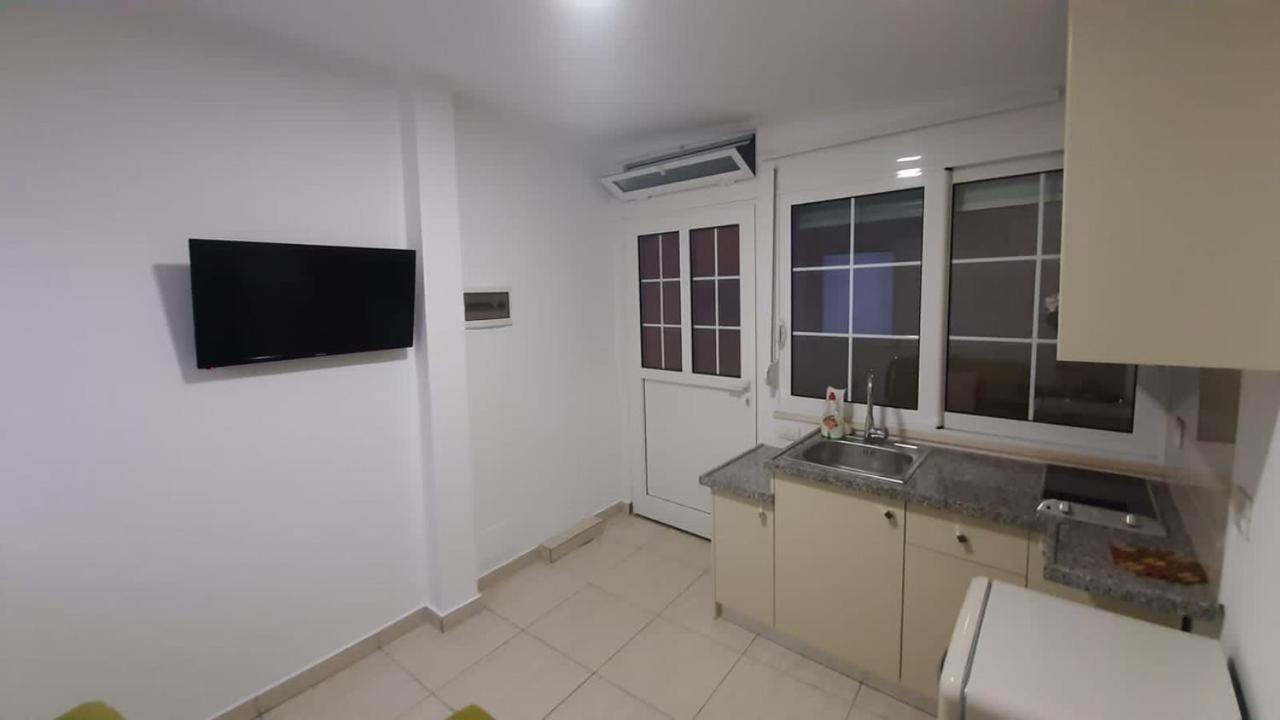 Amber Apartments Sarande Room photo