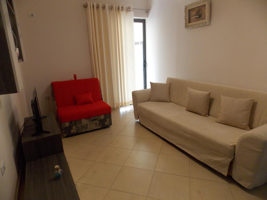 Amber Apartments Sarande Exterior photo
