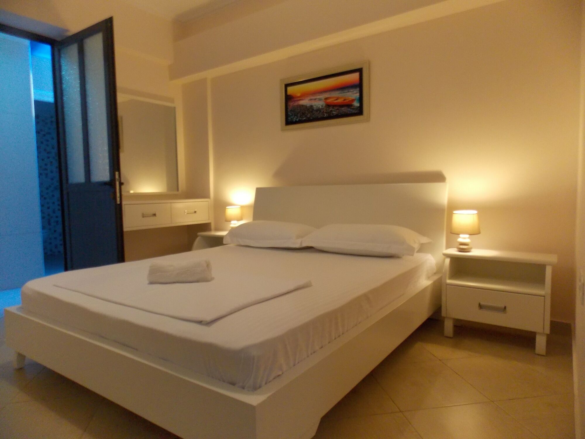 Amber Apartments Sarande Exterior photo